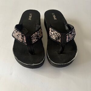 Teva Black Sandal Flip Flops with Pink Swirl Straps